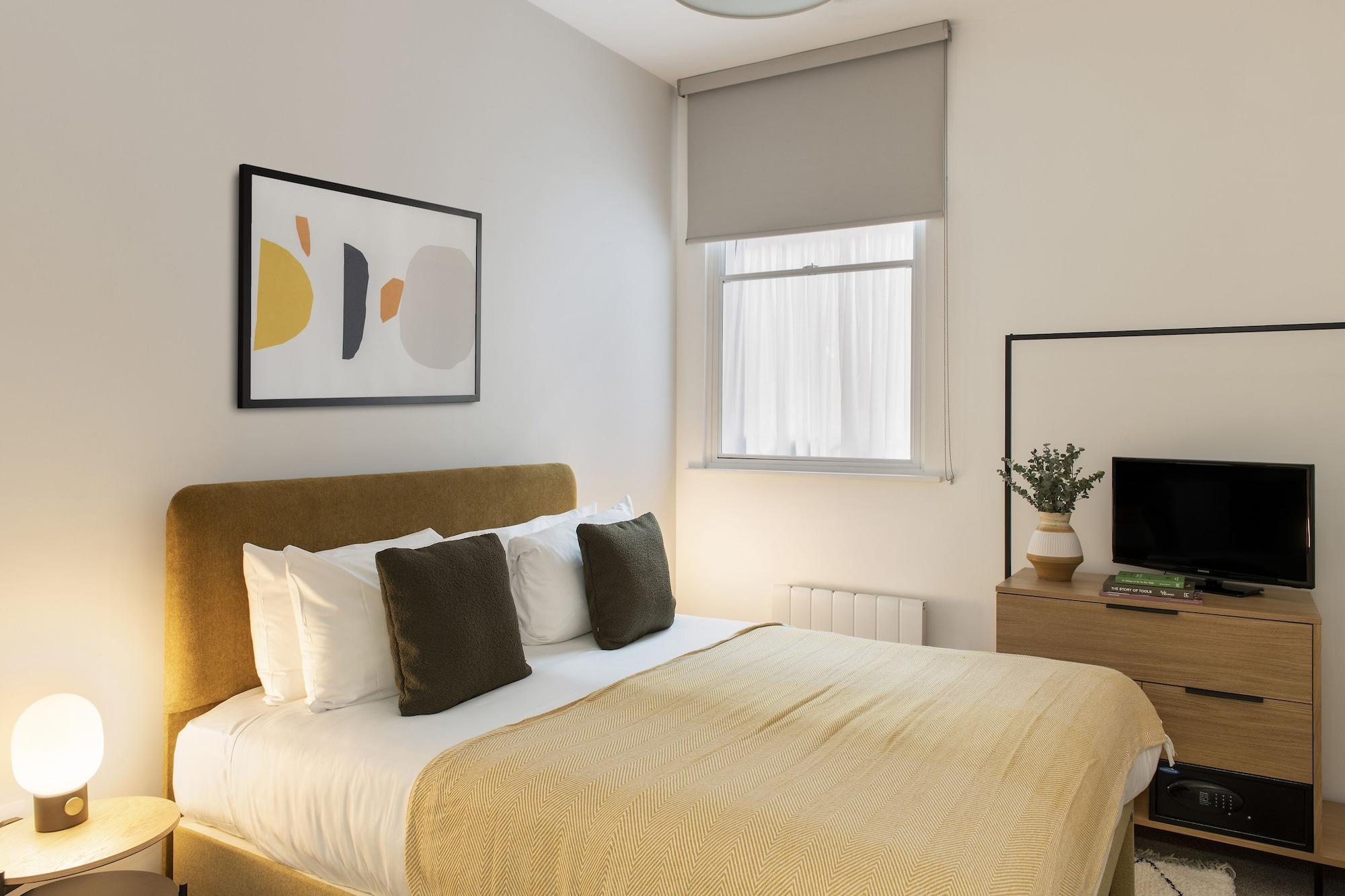 Cove Minshull Street Отель