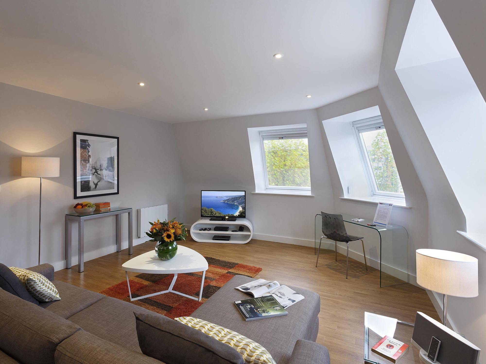 Cove Minshull Street Hotel 4*